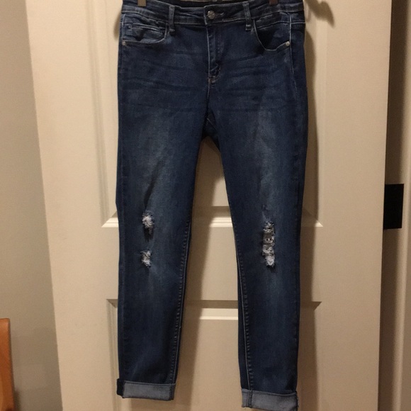 Tractr Blu distressed cuffed/raw hem stretchy jeans women’s size 28 - Picture 1 of 12